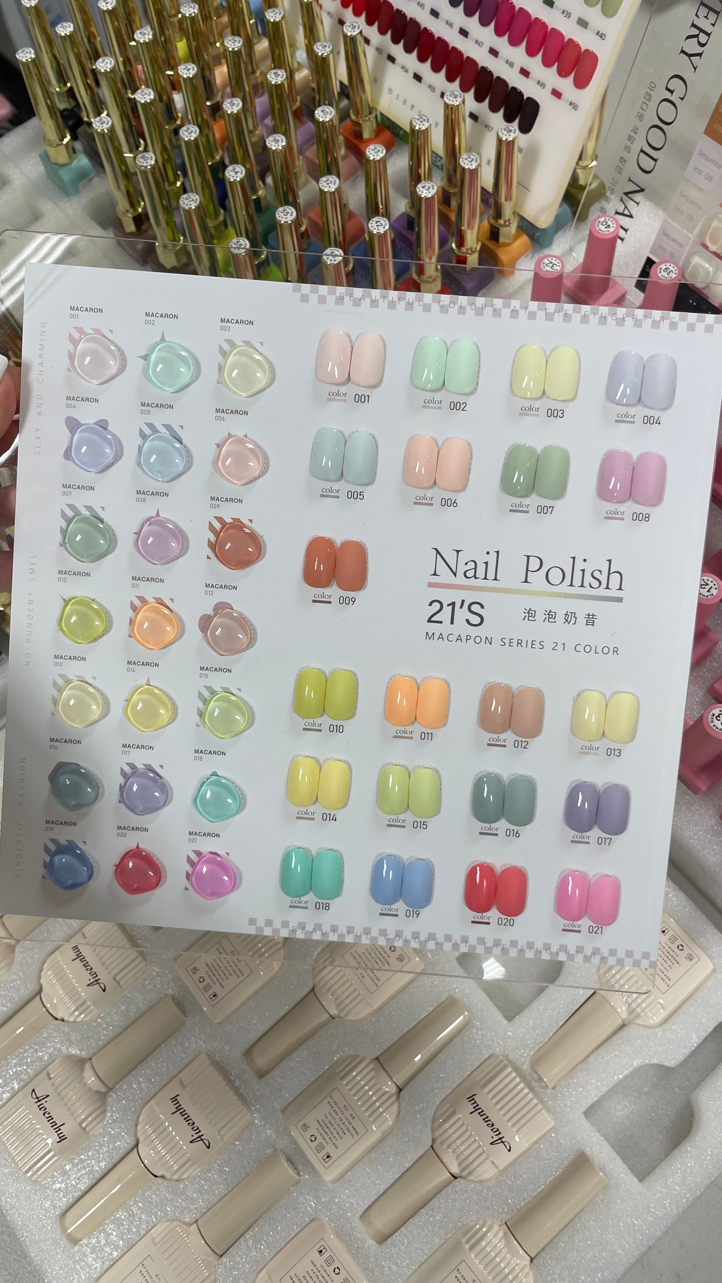 Aiv Macaron (Set Of 21)