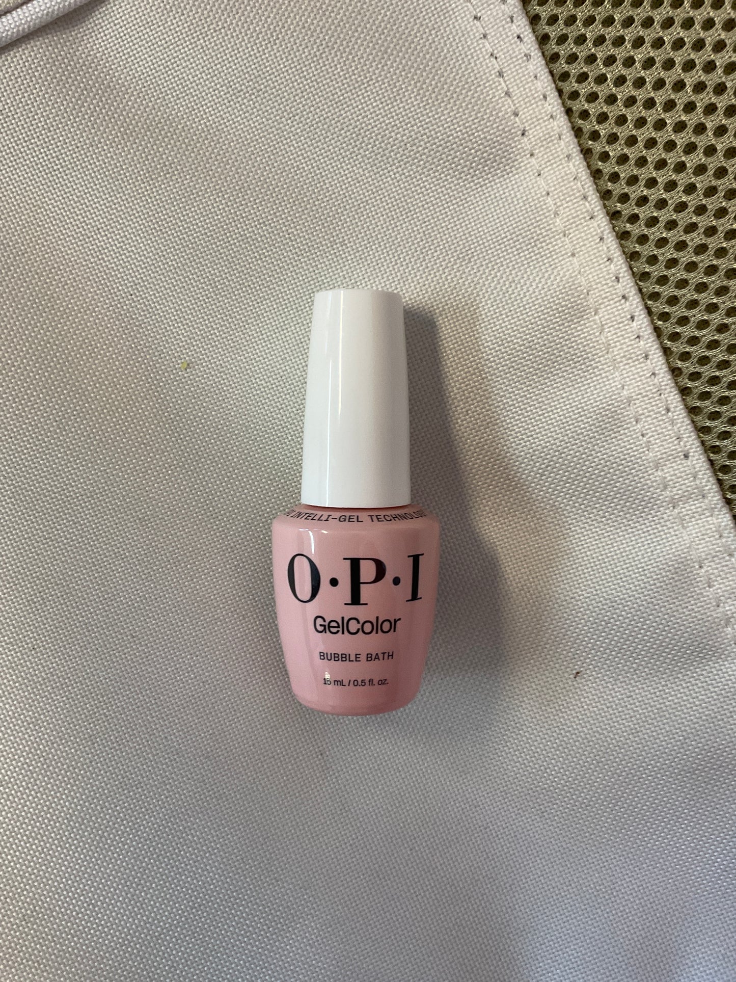 OPI Bubble bath C86 Gel