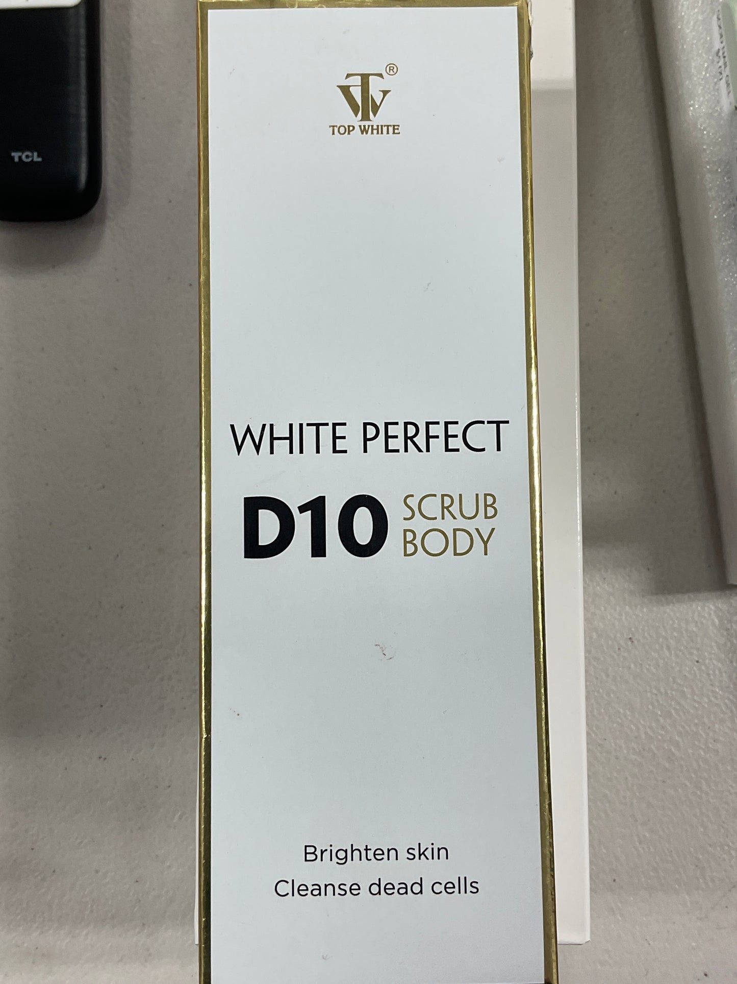 D10 Scrub body Topwhite