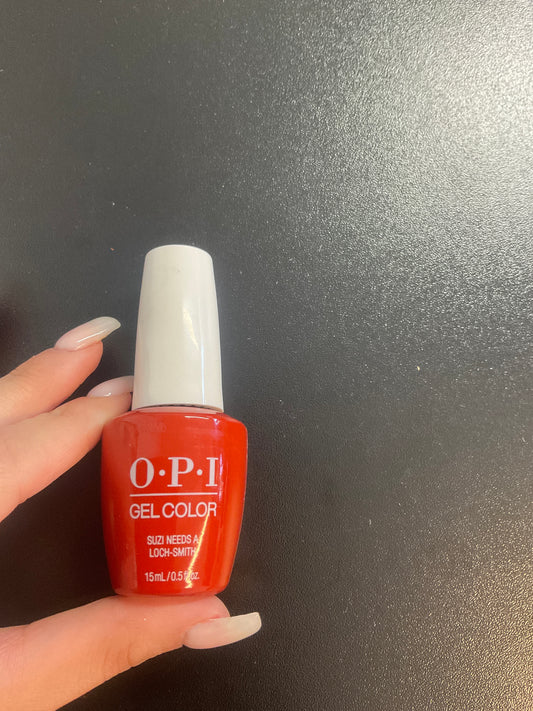 OPI Suzi needs a loch-smith U14 Gel